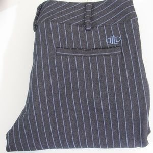 Lizzie Driver Grey Pinstriped Golf Pants Sz 00